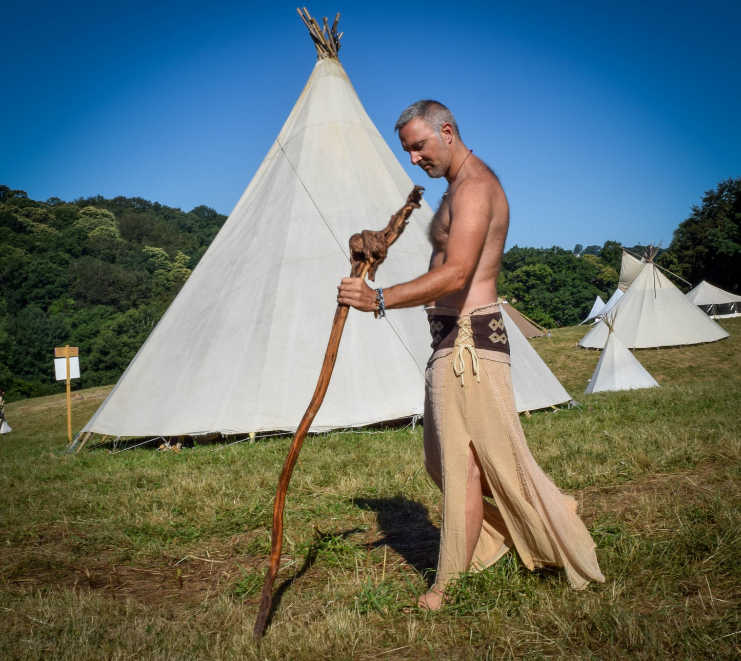 Wild Shamanic long skirt in cotton for men and women with embroidered waist and side straps to adjust