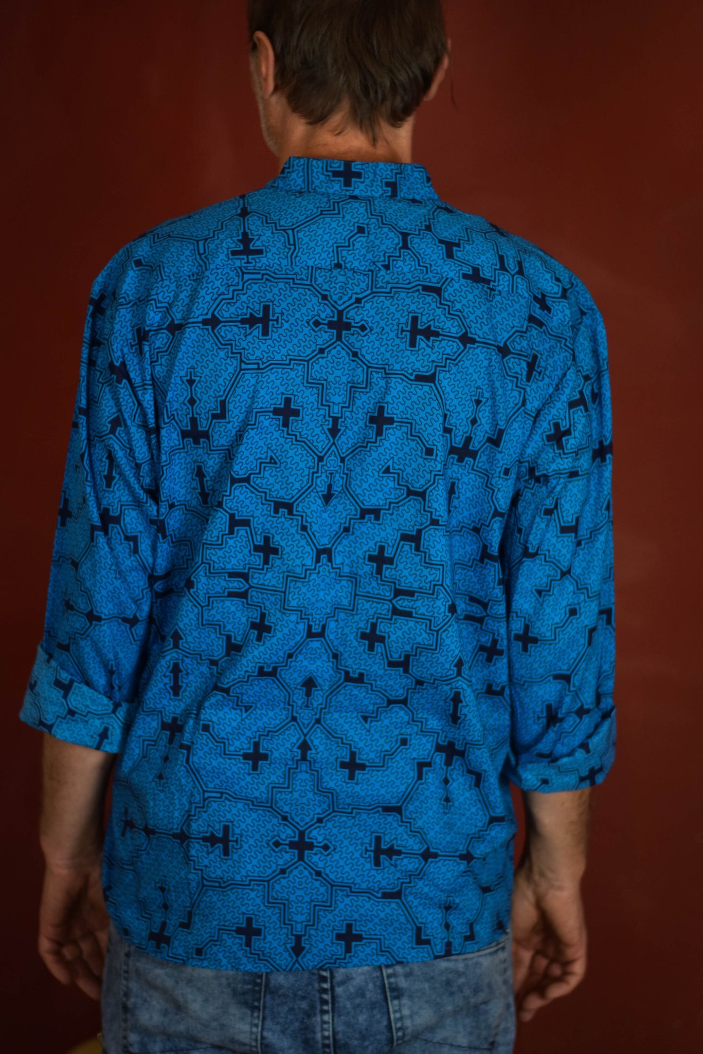 Visionary art Shipibo blue shirt, long sleeves and mandarin collar, Sacred Geometry, Ayahuasca clothes, Psychedelic Clothes