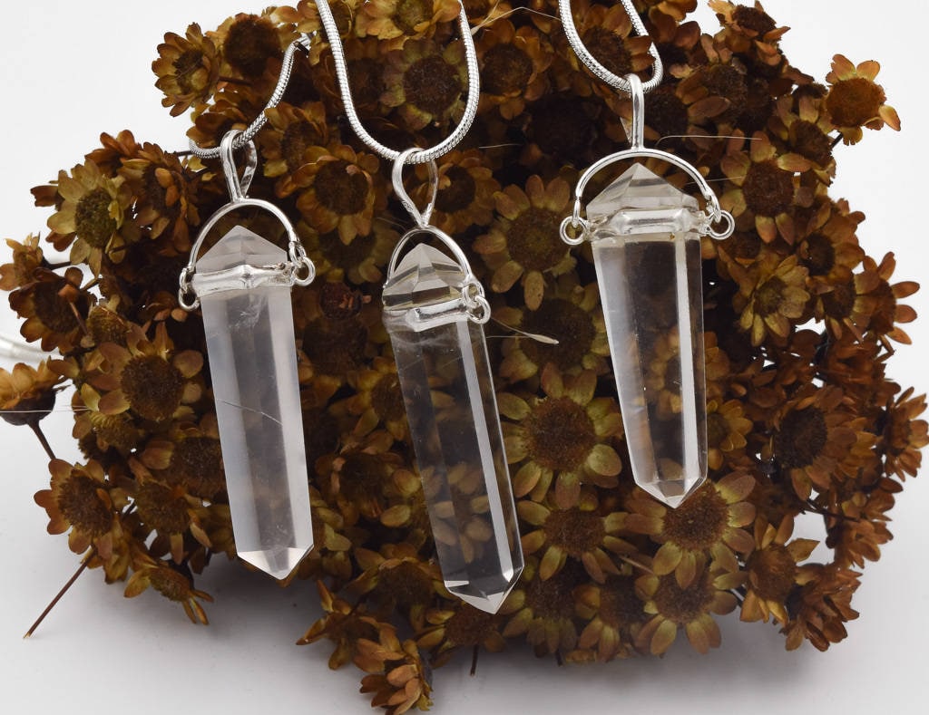 Doubly terminated Clear quartz point necklace, veritable quartz jewelry pendant made with crystals, ideas for gift