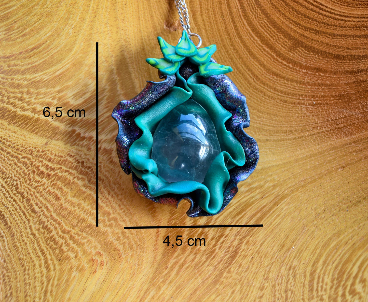 Yoni pendant with yoni egg, sacred feminine bijoux, Goddess vulva pendant, vagina pendant, vagina flower, yoni flower jewelry