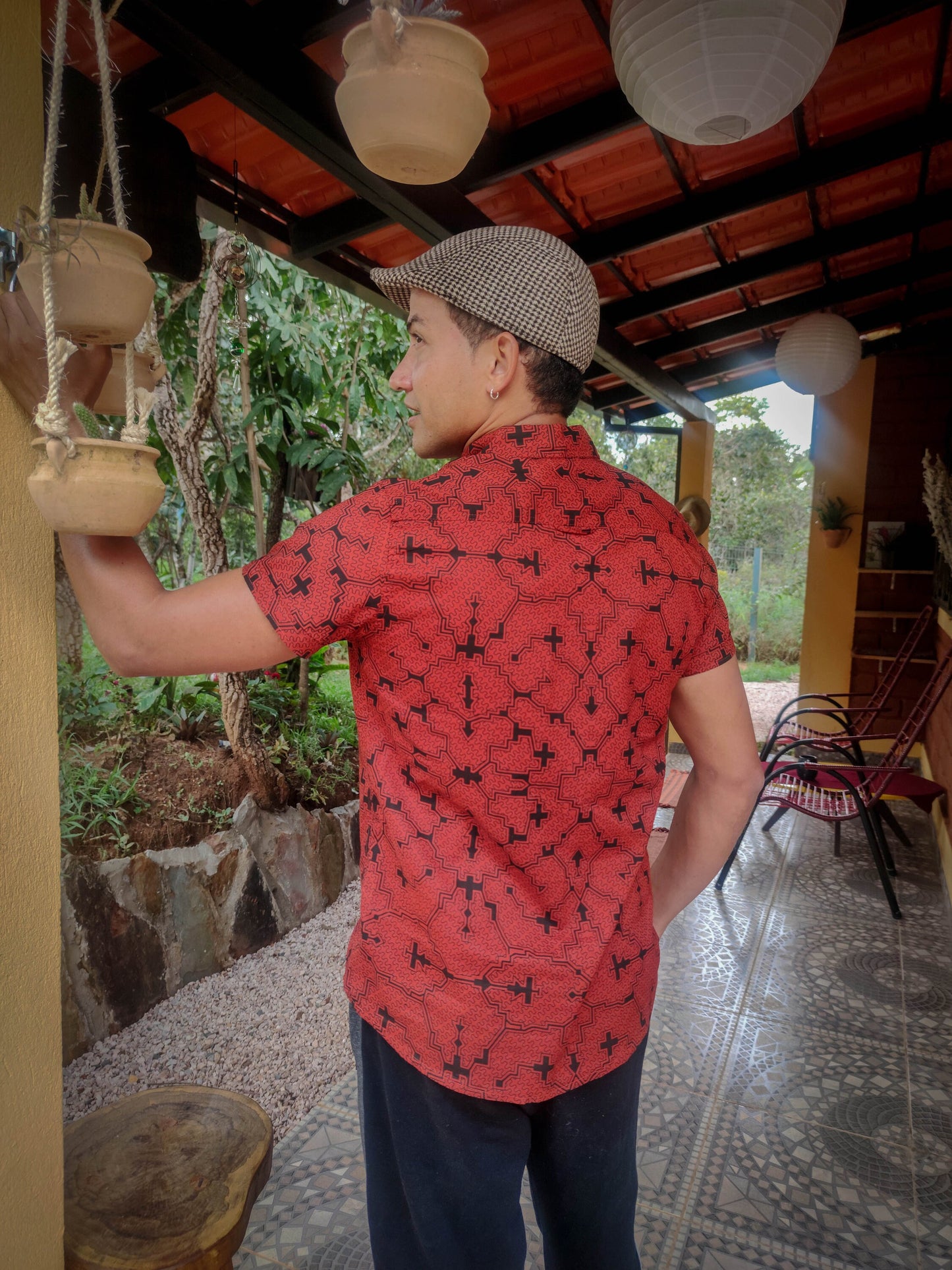 Shipibo men shirt, short sleeves red shirt. Visionary art, Spread collar, Sacred Geometry, Ayahuasca clothes, Psychedelic Clothes