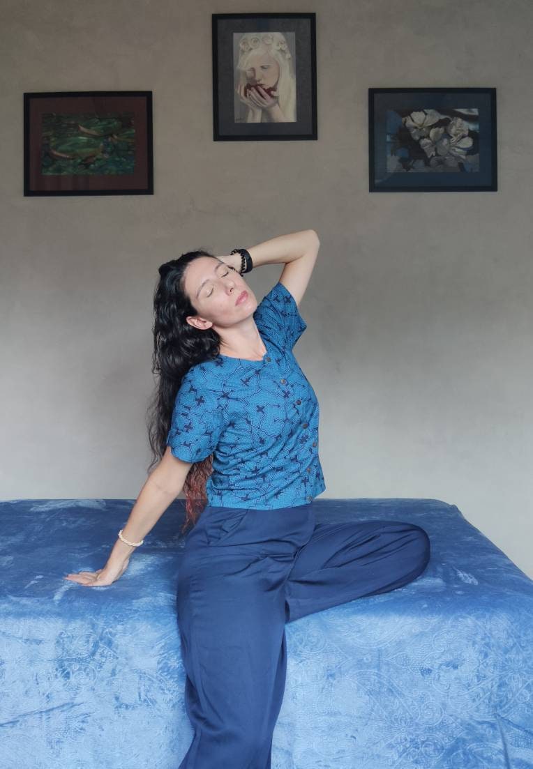 Shipibo short sleeves woman&#39;s shirt. Casual boxy tees for woman, Visionary art blue shirt Sacred Geometry, Ayahuasca psychedelic cloth